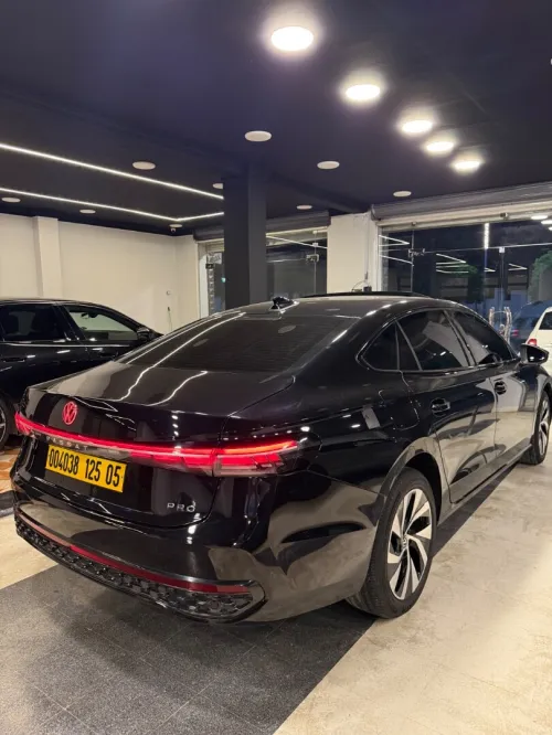 Volkswagen Passat 2025 Pro