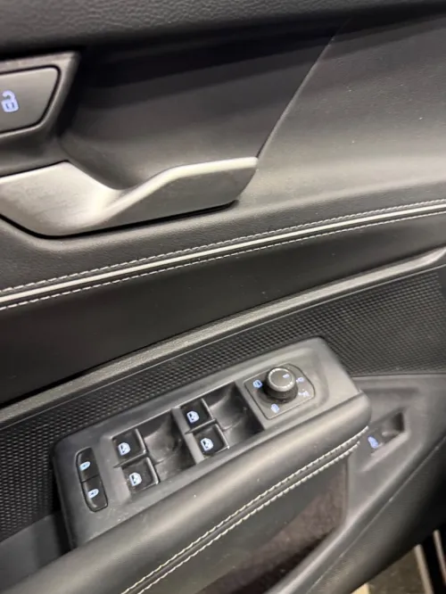 Volkswagen Passat 2025 Pro
