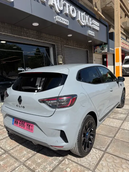 Renault Clio 5  2026 Esprit Alpine