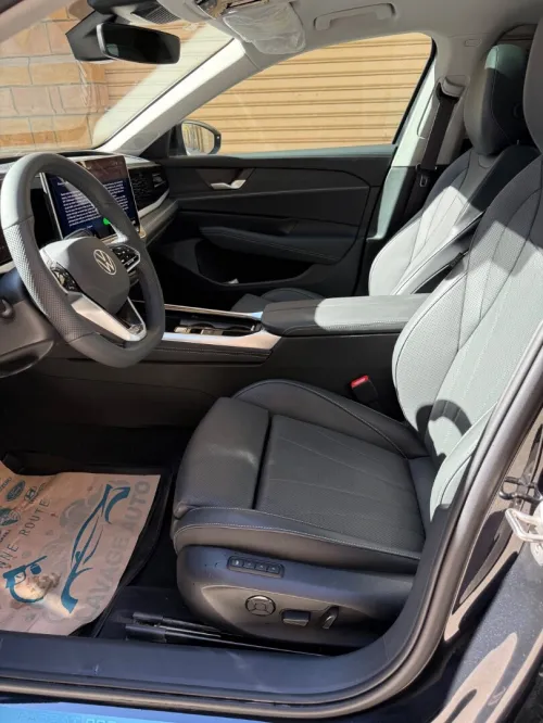 Volkswagen Passat 2025 Pro