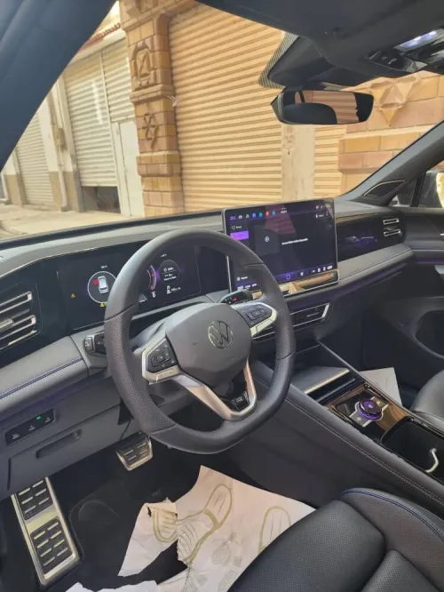 Volkswagen Passat 2025 Pro
