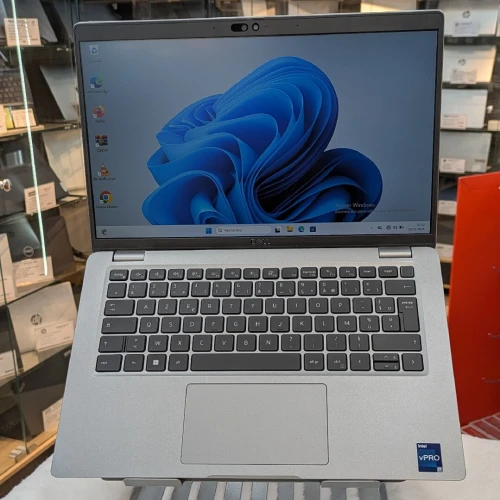 Dell Latitude 5440 i 7-1370P 32GB-1TB SSD