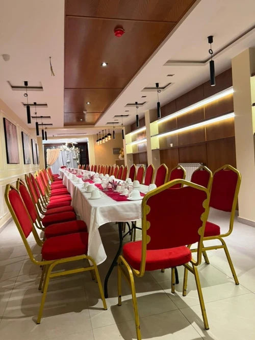 Location Chaises Tables et vaisselles