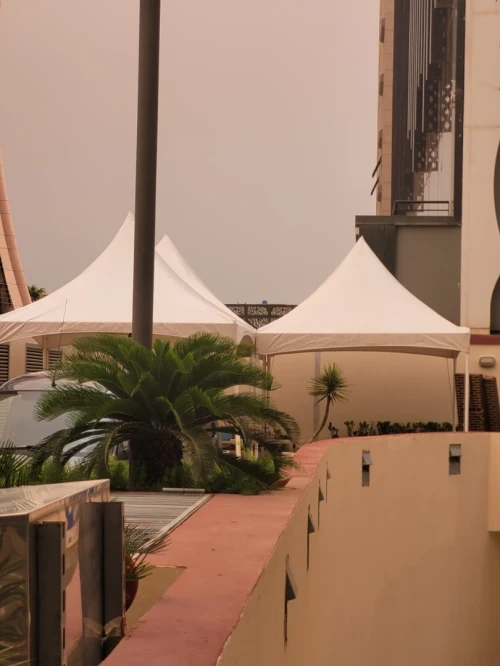 Location Chapiteaux et matériel de fête 