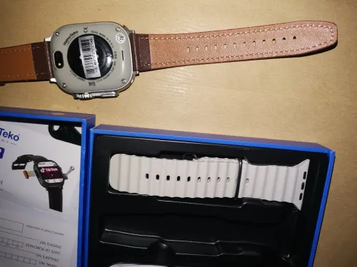 Smart watch 5G 4GB 64GB Wifi Bluetooth Camera ساعة أندرويد ذكية بحجم 64 جيغا بايت مع دعم شبكات الجيل الخامس
