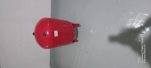 Vend vase d expansion Italie