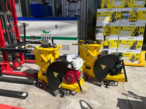 ROULEAU COMPACTEUR / 2 CYLENDERS 840KG - CONDUCTEUR /  2 CYLENDERS 860-730KG / 1 CYLENDER 298KG