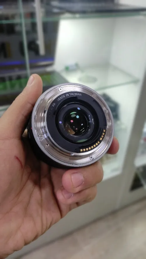 CANON RF 16 MM 2.8 