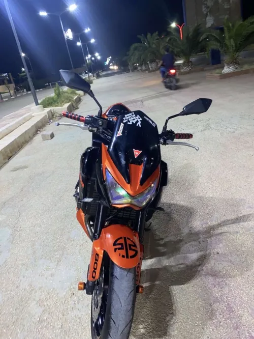 Kawasaki Z800r 2013