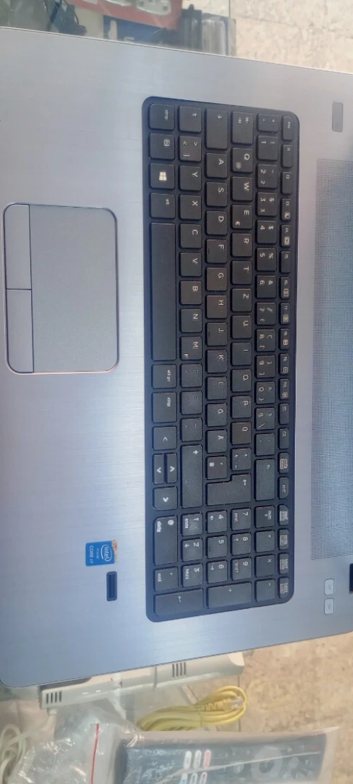 Hp i7 4generation البطارية لا تعمل ram 8gb dusc 512ssd
