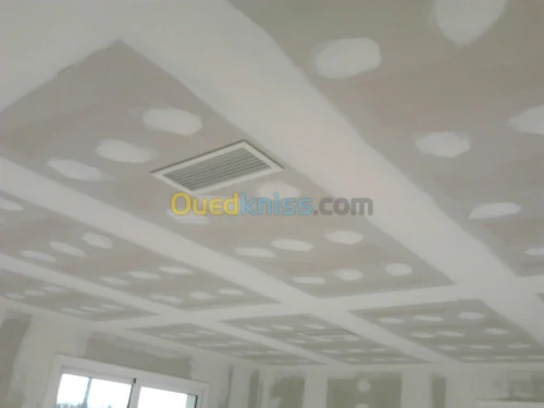 Travaux de décoration et Aménagement