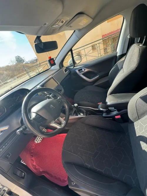 Peugeot 2008 2016 