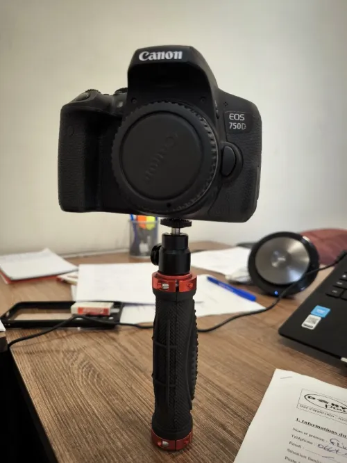 Canon 750D