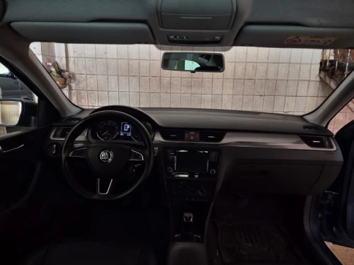 Skoda Rapid 2019 Edition 11