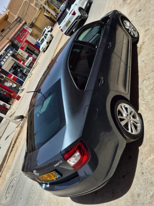 Skoda Rapid 2019 Edition 16