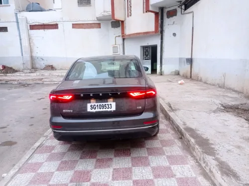 Geely Emgrand 2026 Manuel avec toit