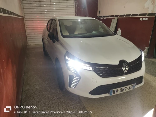 Renault Clio 5  2024 évolution+
