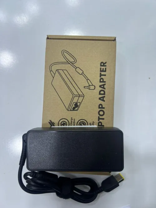 CHARGEUR D'ORDINATEUR PORTABLE