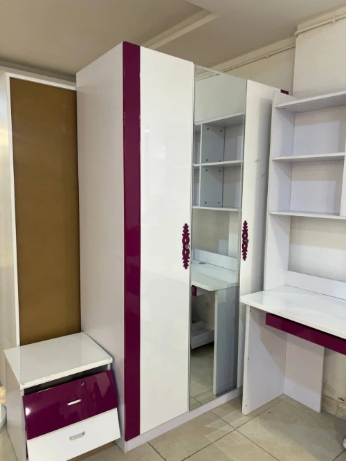 Chambre pour fille Ensemble complet Importée