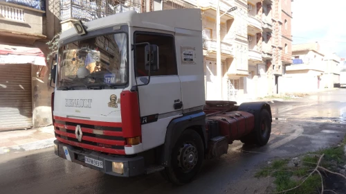 Renault 385 1993