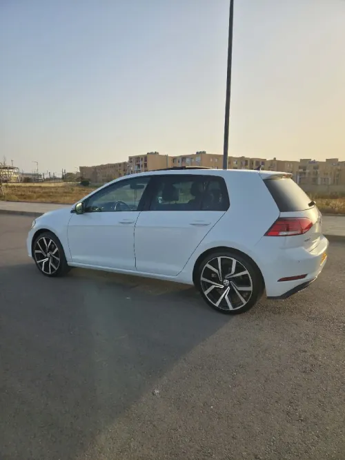 Volkswagen Golf 7 2018 Confortline