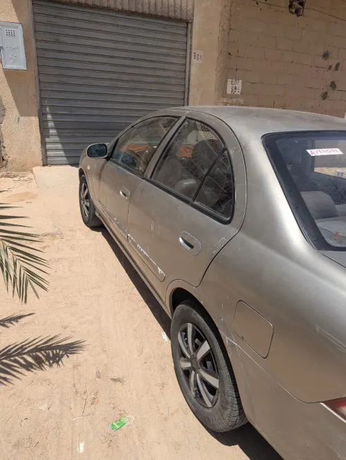 Nissan Sunny 2009 B10