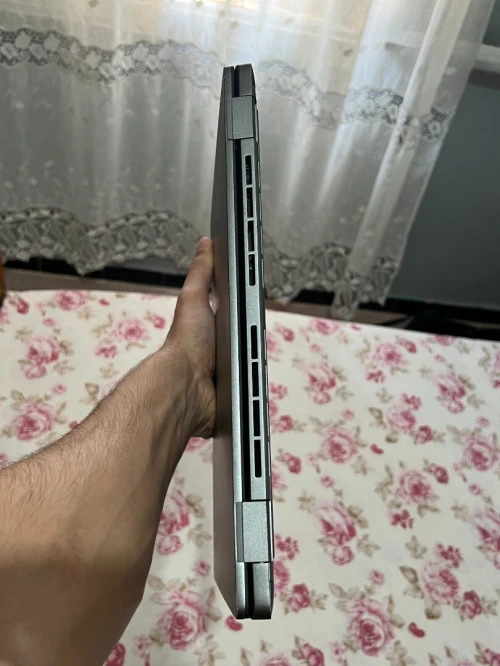 Dell Latitude 7450 Ultra 7 165U 32GB RAM | 512GB