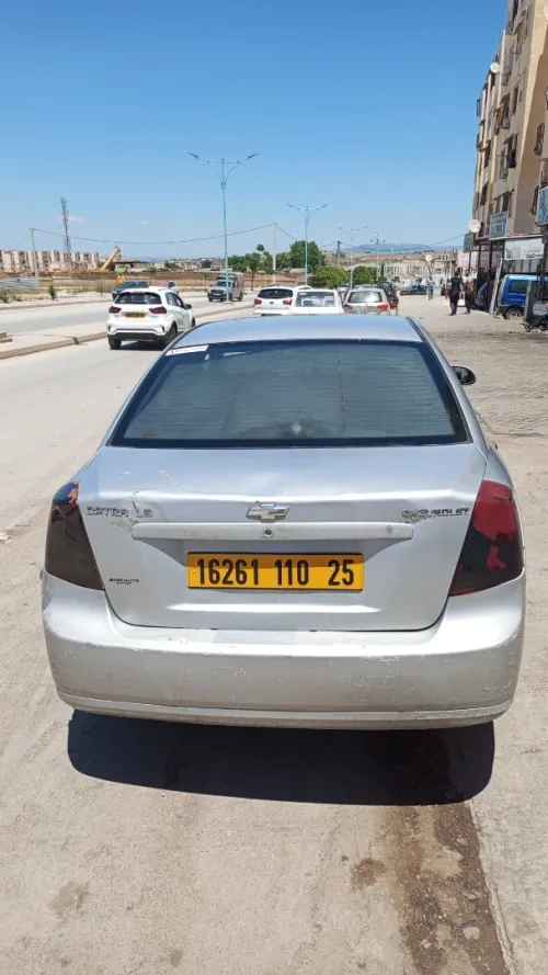 Chevrolet Optra 5 portes 2010 La tout