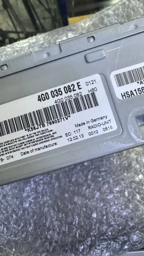Disponible pièces détachées pour Audi q7 vw Porsche Cayenne