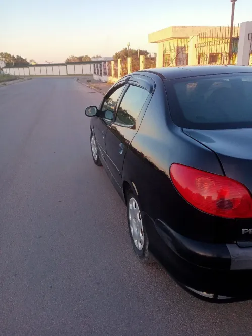 Peugeot 206 Sedan 2009 206 Sedan