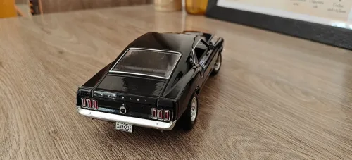 voiture collection 1/24