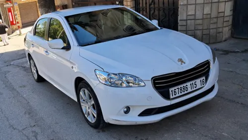 Peugeot 301 2015 Allure