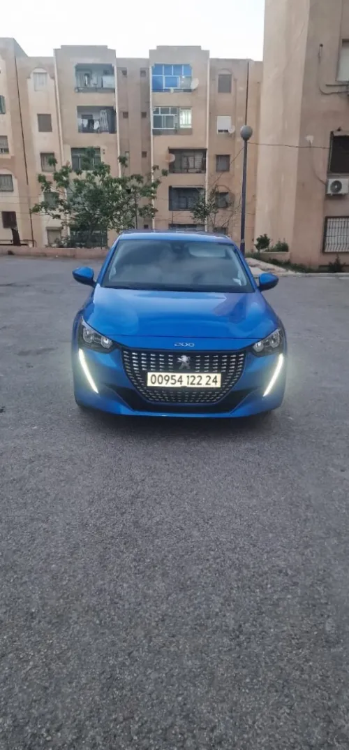 Peugeot 208 2022 