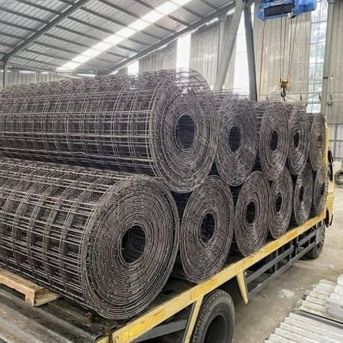 Vente en gros de métaux et bois pour la construction ( Fer à béton, treillis soudé, fil machine ...)