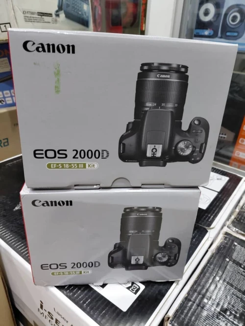 Caméra CANON EOS 2000D