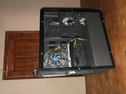 PC GAMER GTX 1660 SUPER 6GB RAM 16 GB 8*2 SSD 500 GB HDD 250 GB I3 9100F