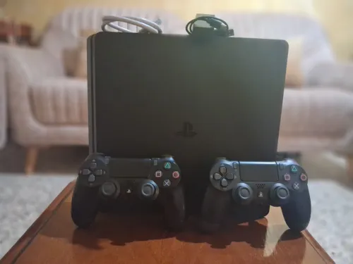 PS4 Slim Jailbreak 11.00 (dongle)