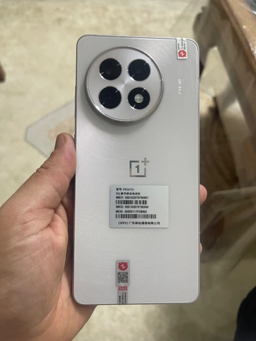 Ono plus 13 R One plus 13r