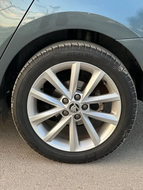 Skoda Rapid Facelift 2019 Edition 10