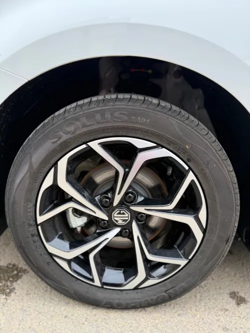 MG MG5 2026 