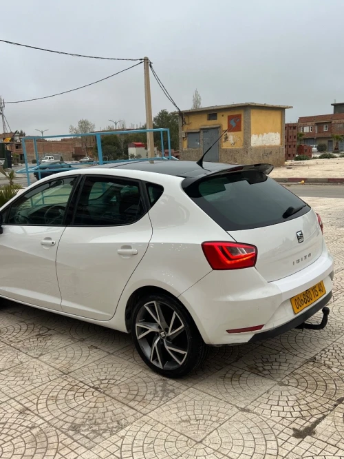 Seat Ibiza 2015 Black Line