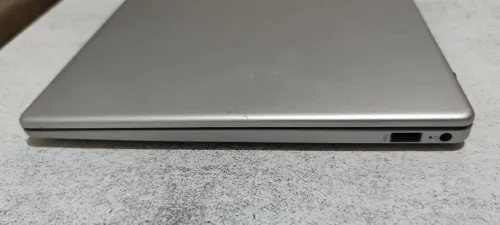 حاسوب محمول HP من الجيل 13 pc portable HP i7 13 ème génération