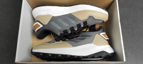 Adida Terrex caba