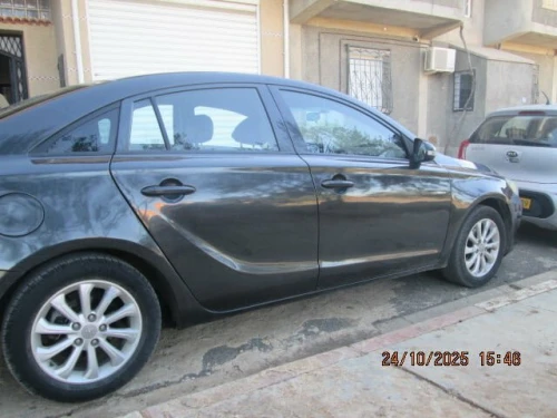 Haima M6 2016 trés bonne Etat