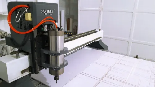 CNC ROUTER