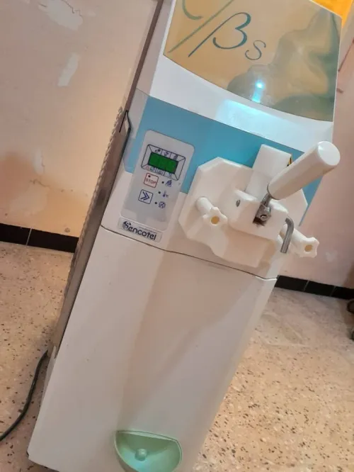 Machine a Glace 