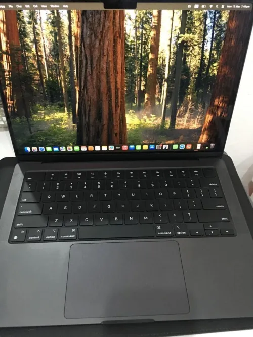 MacBook Pro M4 2024  24GB/512GB