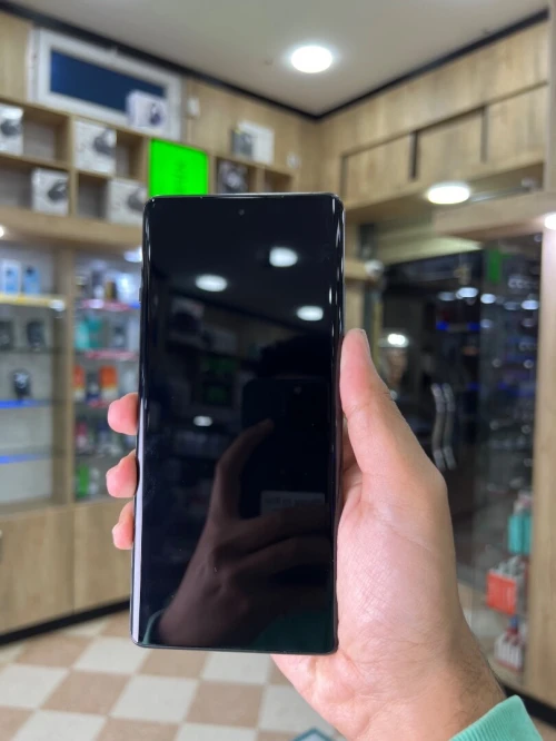 ONE PLUS 12R 12/256gb 