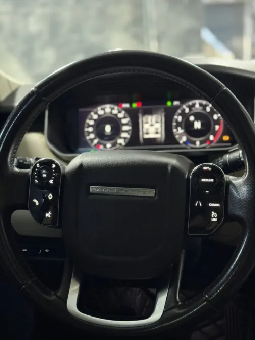 Land Rover P300 2018 SPORT