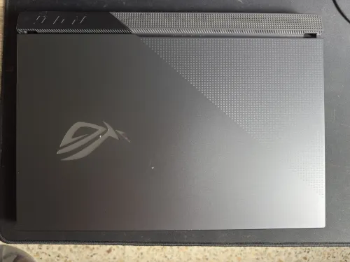 ASUS ROG STRIX G713 RYZEN 7 5800H 16GB RAM 512GB SSD RTX 3050 TI